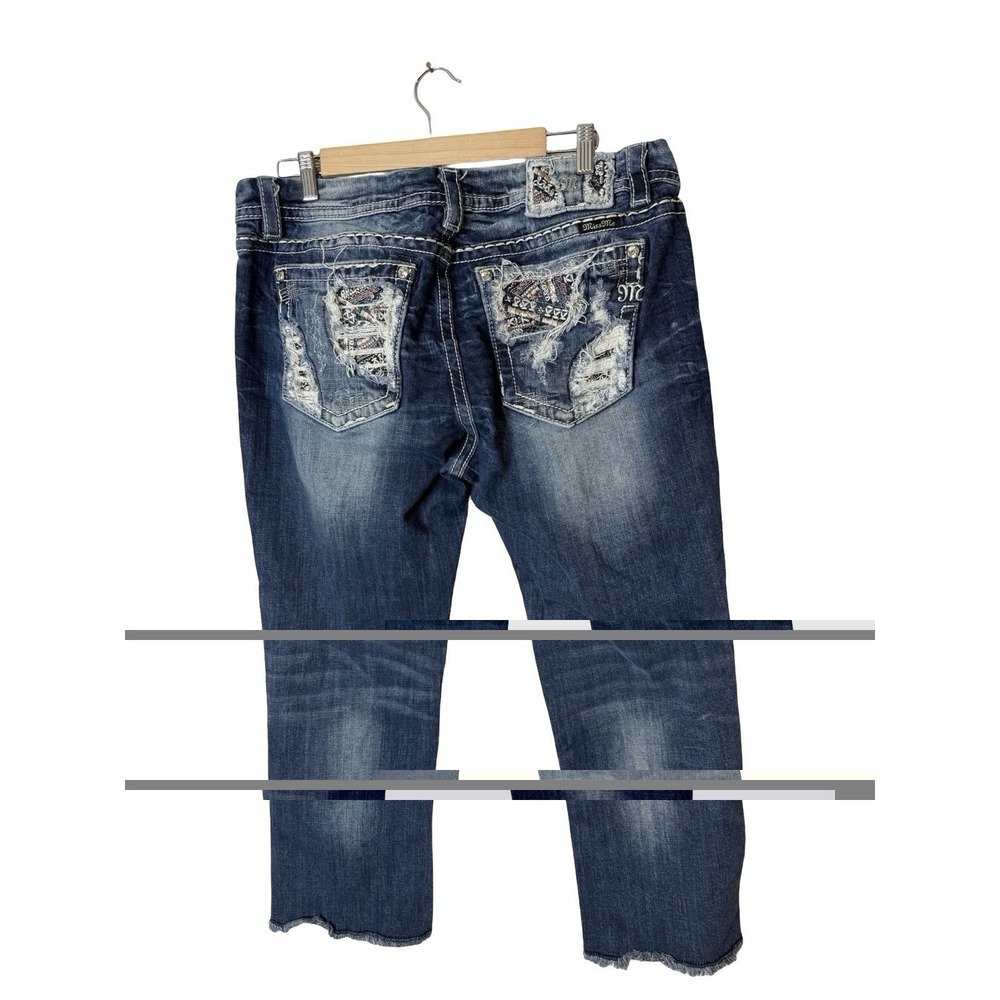 Miss Me Standard Easy Crop Distressed Destroyed Bling Blue Denim Jeans Womens 34